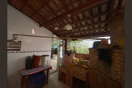 Casa à venda com 264m², 5 quartos e 3 vagas Casa à venda com 264m², 5 quartos e 3 vagasÁrea Gourmet
