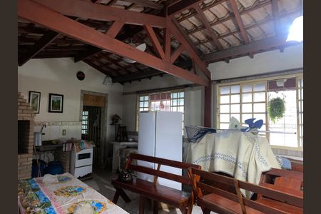 Casa à venda com 264m², 5 quartos e 3 vagas Casa à venda com 264m², 5 quartos e 3 vagasÁrea Gourmet
