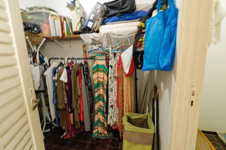 Apartamento à venda com 114m², 3 quartos e 2 vagas Apartamento à venda com 114m², 3 quartos e 2 vagasQuarto de Serviço