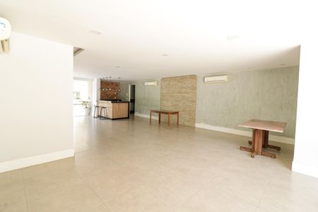 Apartamento à venda com 114m², 3 quartos e 2 vagas Apartamento à venda com 114m², 3 quartos e 2 vagasÁrea comum