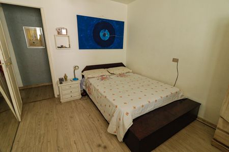 Apartamento à venda com 114m², 3 quartos e 2 vagas Apartamento à venda com 114m², 3 quartos e 2 vagasQuarto 1