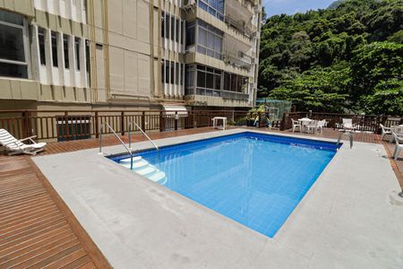 Apartamento à venda com 114m², 3 quartos e 2 vagas Apartamento à venda com 114m², 3 quartos e 2 vagasÁrea comum