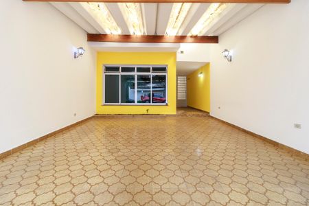 Casa à venda com 159m², 3 quartos e 2 vagas Casa à venda com 159m², 3 quartos e 2 vagasGaragem