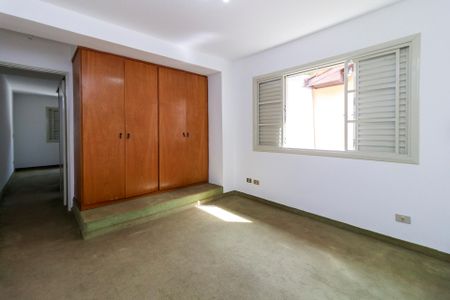 Casa à venda com 159m², 3 quartos e 2 vagas Casa à venda com 159m², 3 quartos e 2 vagasQuarto 2