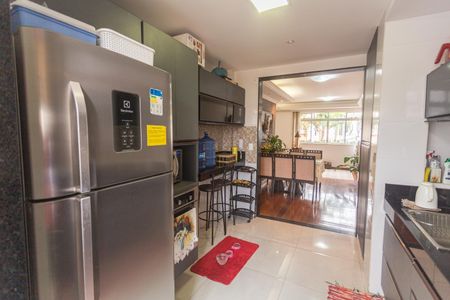 Apartamento à venda com 96m², 3 quartos e 2 vagasCozinha