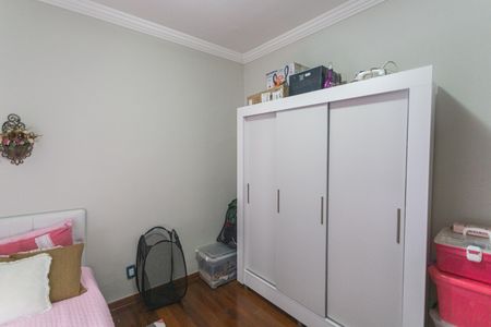 Apartamento à venda com 96m², 3 quartos e 2 vagasQuarto 3