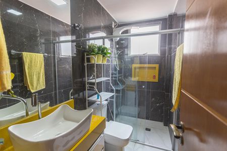 Apartamento à venda com 96m², 3 quartos e 2 vagasBanheiro Social