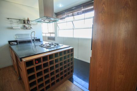 Apartamento para alugar com 120m², 2 quartos e 2 vagas Apartamento para alugar com 120m², 2 quartos e 2 vagasCozinha