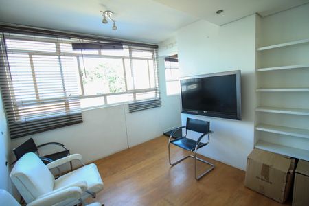 Apartamento para alugar com 120m², 2 quartos e 2 vagas Apartamento para alugar com 120m², 2 quartos e 2 vagasEscritório
