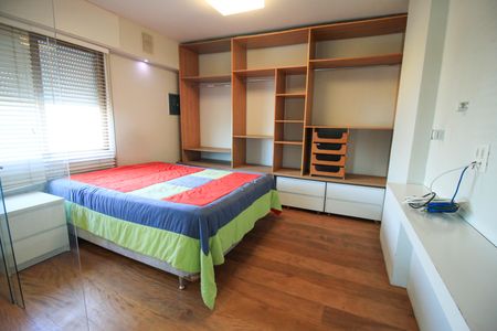 Apartamento para alugar com 120m², 2 quartos e 2 vagas Apartamento para alugar com 120m², 2 quartos e 2 vagasQuarto 1