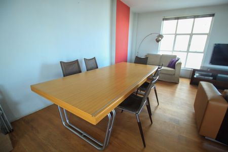 Apartamento para alugar com 120m², 2 quartos e 2 vagas Apartamento para alugar com 120m², 2 quartos e 2 vagasSala de Jantar