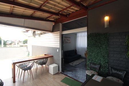 Apartamento à venda com 180m², 3 quartos e 2 vagasÁrea Gourmet