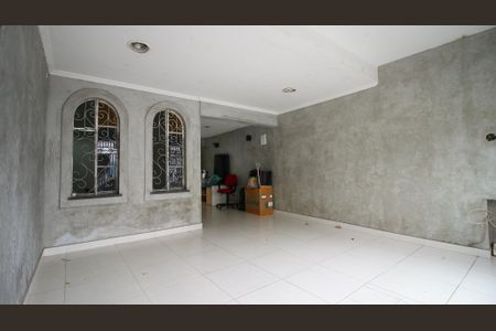 Casa à venda com 300m², 5 quartos e 2 vagas Casa à venda com 300m², 5 quartos e 2 vagasGaragem