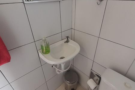 Casa à venda com 273m², 4 quartos e 5 vagas Casa à venda com 273m², 4 quartos e 5 vagasBanheiro 3