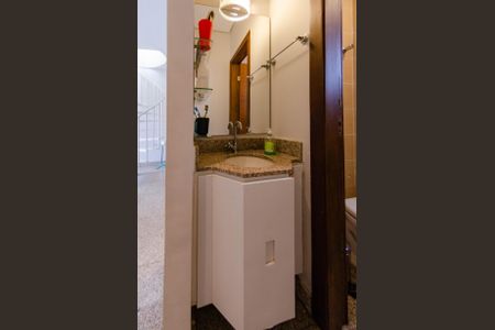 Apartamento à venda com 161m², 3 quartos e 2 vagas Apartamento à venda com 161m², 3 quartos e 2 vagasBanheiro