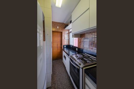 Apartamento à venda com 161m², 3 quartos e 2 vagas Apartamento à venda com 161m², 3 quartos e 2 vagasCozinha