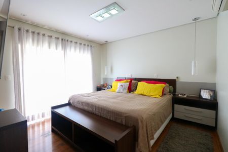 Apartamento à venda com 263m², 4 quartos e 4 vagasSuíte 1