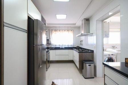 Apartamento à venda com 263m², 4 quartos e 4 vagasCozinha
