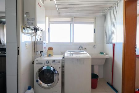 Apartamento à venda com 263m², 4 quartos e 4 vagasÁrea de Serviço