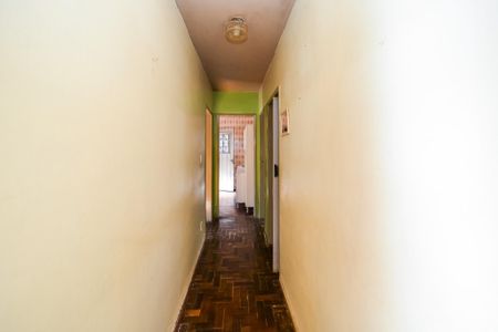 Casa à venda com 70m², 3 quartos e 1 vaga Casa à venda com 70m², 3 quartos e 1 vagaCorredor