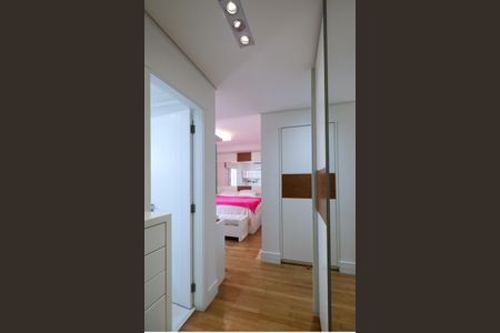 Apartamento à venda com 172m², 4 quartos e 4 vagasSuíte 1