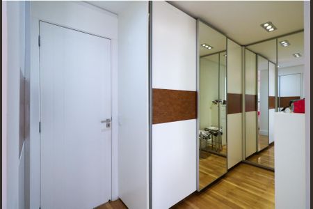 Apartamento à venda com 172m², 4 quartos e 4 vagasSuíte 1