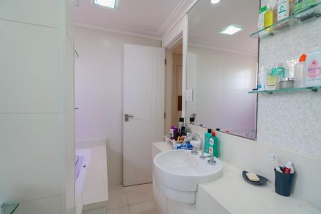 Apartamento à venda com 172m², 4 quartos e 4 vagasSuíte 1