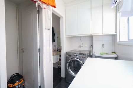 Apartamento à venda com 172m², 4 quartos e 4 vagasÁrea de Serviço