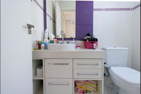 Apartamento à venda com 172m², 4 quartos e 4 vagasSuíte 2