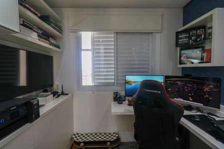 Apartamento à venda com 172m², 4 quartos e 4 vagasQuarto 2