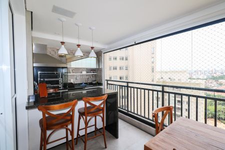 Apartamento à venda com 172m², 4 quartos e 4 vagasVaranda Gourmet