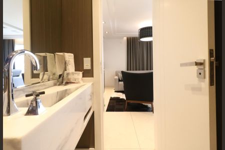 Apartamento à venda com 172m², 4 quartos e 4 vagasLavabo