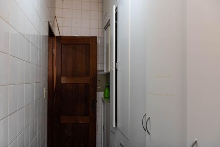 Casa à venda com 354m², 4 quartos e 4 vagasQuarto de Serviço