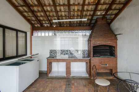 Apartamento à venda com 62m², 3 quartos e 2 vagas Apartamento à venda com 62m², 3 quartos e 2 vagasÁrea comum - Churrasqueira
