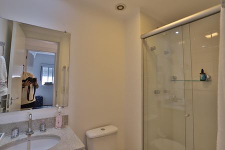 Apartamento à venda com 59m², 2 quartos e 1 vaga Apartamento à venda com 59m², 2 quartos e 1 vagaBanheiro