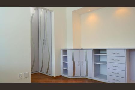 Apartamento à venda com 62m², 1 quarto e 2 vagasFoto 05