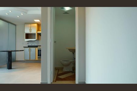 Apartamento à venda com 62m², 1 quarto e 2 vagasFoto 03