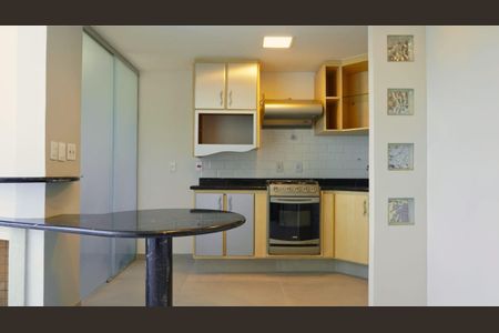 Apartamento à venda com 62m², 1 quarto e 2 vagasFoto 08