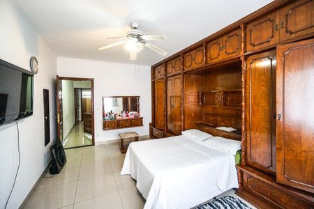 Casa à venda com 160m², 3 quartos e 3 vagasSuíte 01