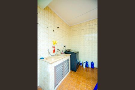 Casa à venda com 160m², 3 quartos e 3 vagasÁrea de serviço