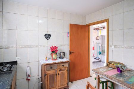 Casa à venda com 140m², 2 quartos e 2 vagasCozinha