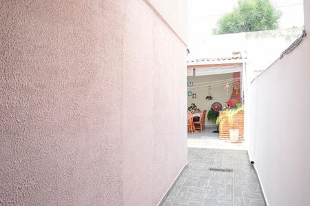 Casa à venda com 140m², 2 quartos e 2 vagasQuintal