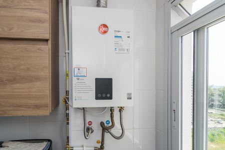 Apartamento à venda com 42m², 2 quartos e 1 vagaÁrea de Serviço - Aquecedor