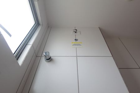 Apartamento à venda com 55m², 2 quartos e 1 vagaBanheiro Social