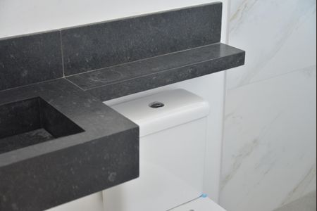 Apartamento à venda com 116m², 3 quartos e 2 vagasBanheiro da Suíte