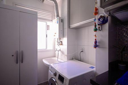 Apartamento à venda com 62m², 3 quartos e 1 vaga Apartamento à venda com 62m², 3 quartos e 1 vagaCozinha e Área de Serviço