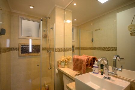 Apartamento à venda com 62m², 3 quartos e 1 vaga Apartamento à venda com 62m², 3 quartos e 1 vagaBanheiro