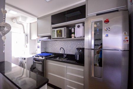 Apartamento à venda com 62m², 3 quartos e 1 vaga Apartamento à venda com 62m², 3 quartos e 1 vagaCozinha e Área de Serviço