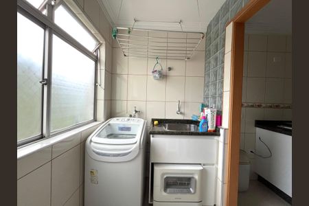 Apartamento à venda com 85m², 2 quartos e 2 vagas Apartamento à venda com 85m², 2 quartos e 2 vagasÁrea de Serviço