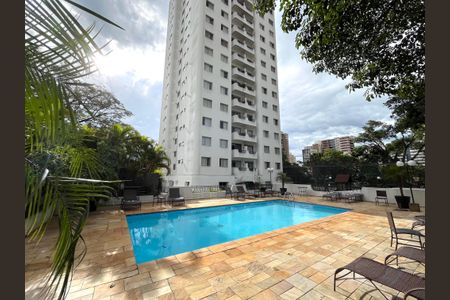 Apartamento à venda com 85m², 2 quartos e 2 vagas Apartamento à venda com 85m², 2 quartos e 2 vagasÁrea comum - Piscina